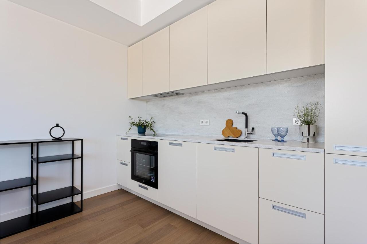 Sea View Family Apt In Unique Kalaranna District Tallin Exterior foto