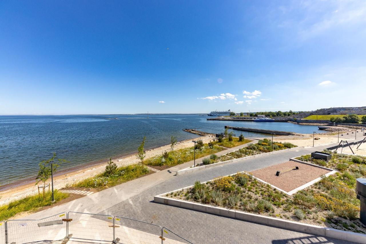Sea View Family Apt In Unique Kalaranna District Tallin Exterior foto